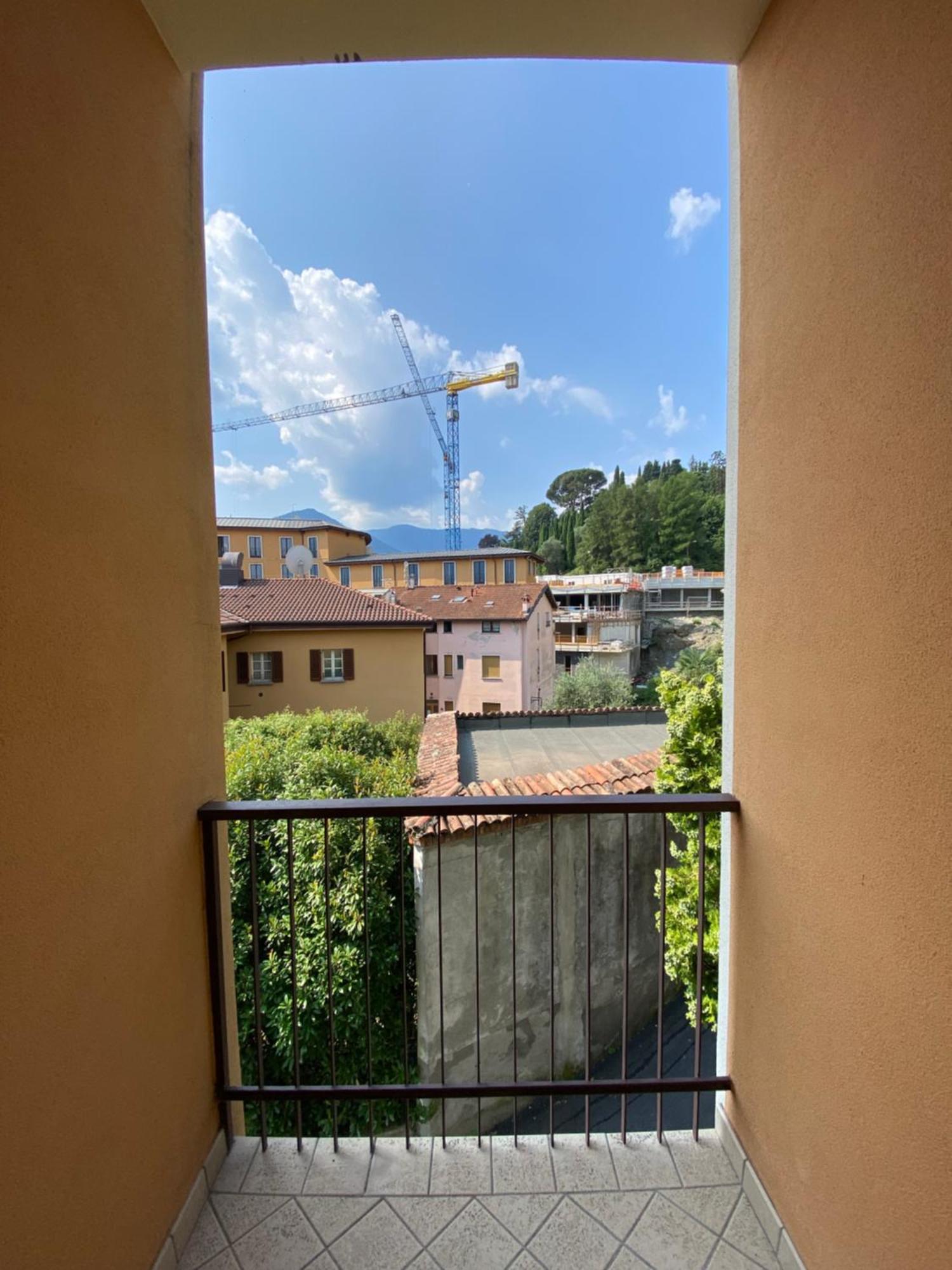 Como Lake Panorama Apartment Cadenabbia Bagian luar foto
