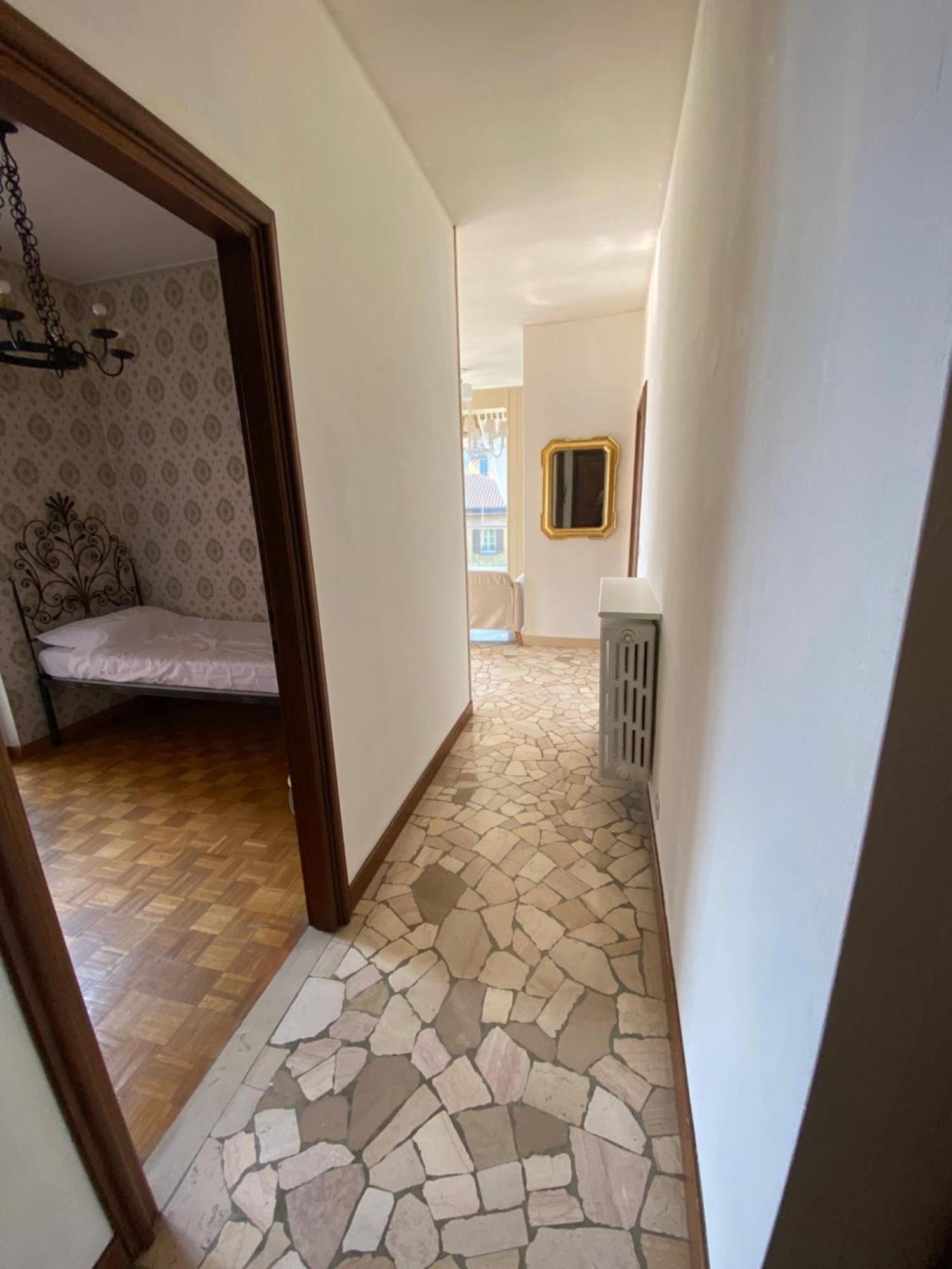 Como Lake Panorama Apartment Cadenabbia Bagian luar foto
